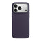 Stijlvol dieppaars iPhone hoesje met een luxe zilveren camerabeschermer van Mastersøn #paars