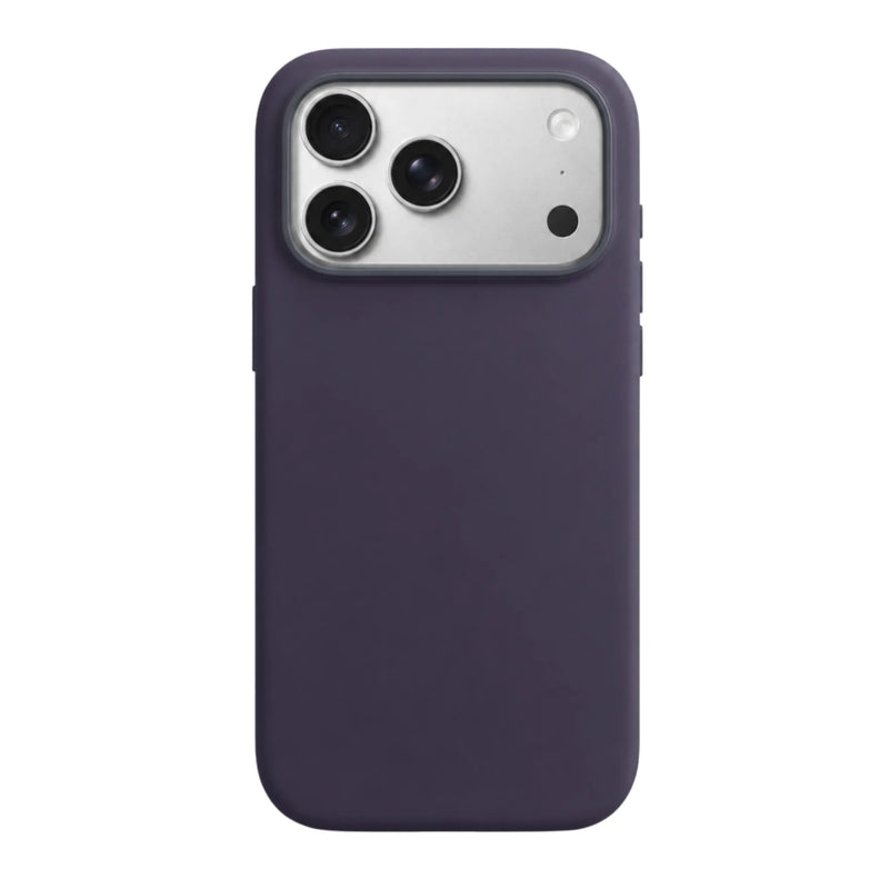 Stijlvol dieppaars iPhone hoesje met een luxe zilveren camerabeschermer van Mastersøn